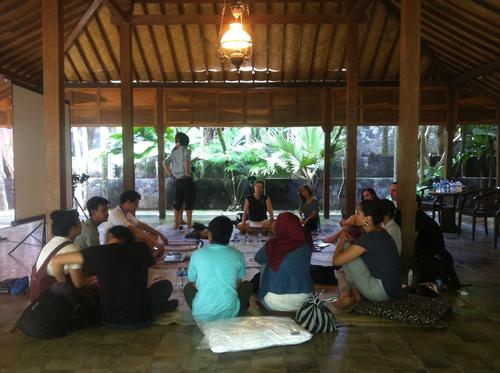 Workshop Session im SaRanG Building in Yogyakarta, Bildqulle: KUNCI